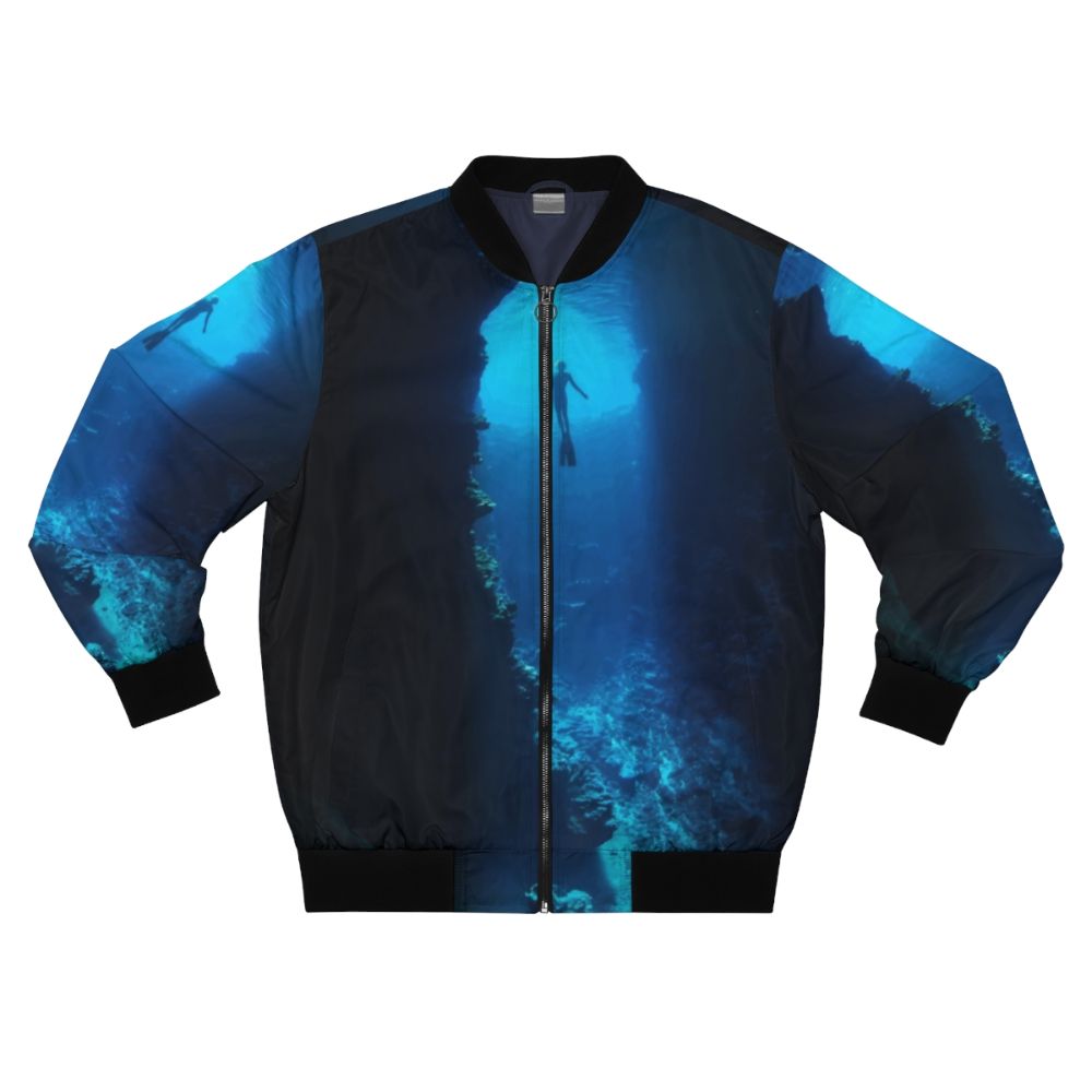 A stylish free diver bomber jacket for spearfishing and ocean exploration