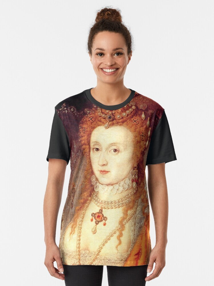 Graphic t-shirt featuring a portrait of Queen Elizabeth I of England - Women