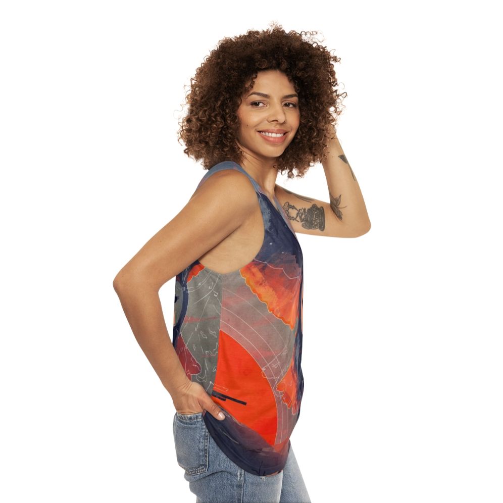 Owl hunter graphic tank top - women side