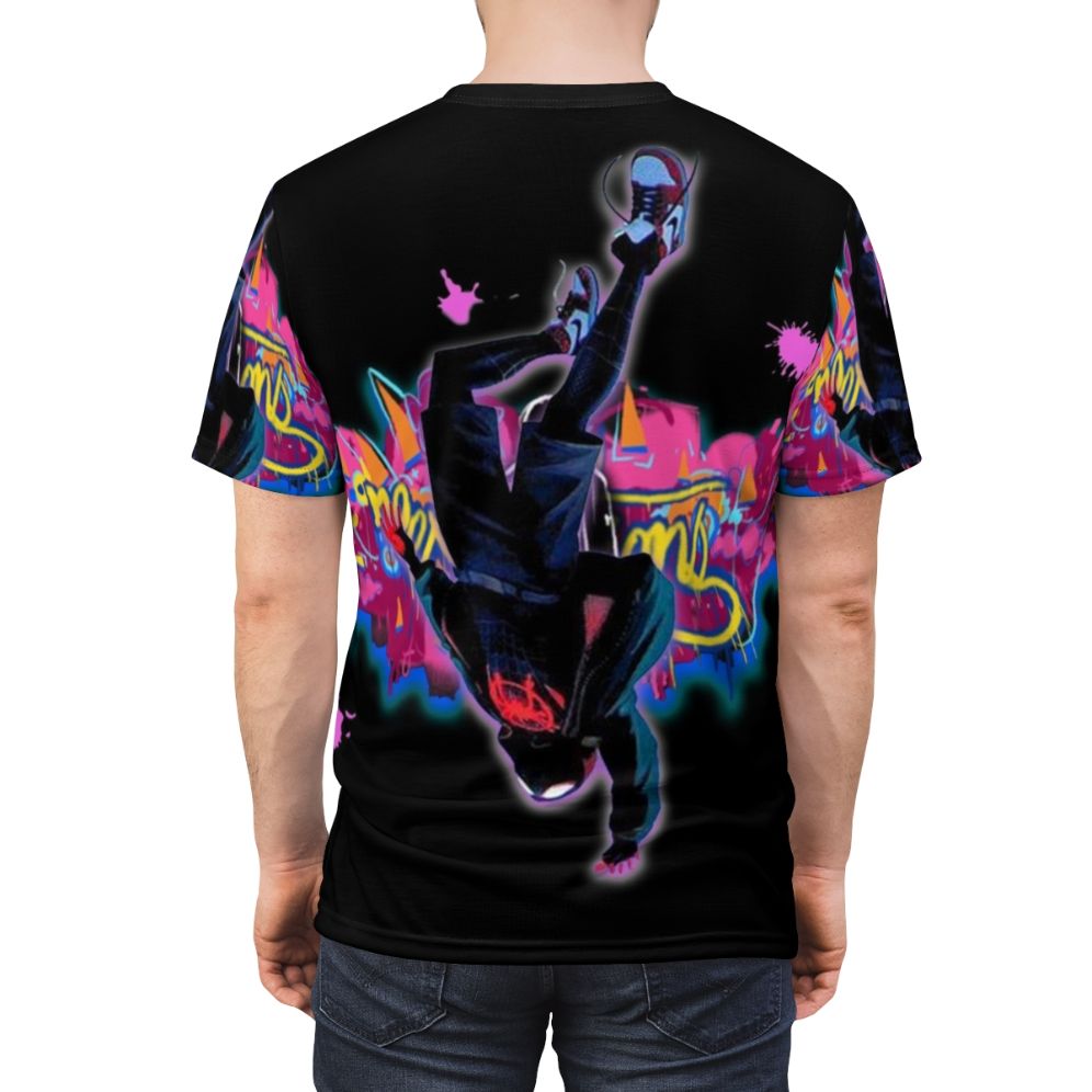 Spiderman fan art t-shirt featuring purple shadow and "free falling" text - men back