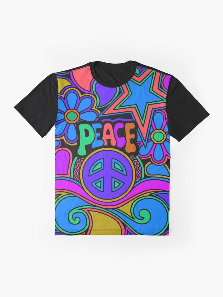 Retro hippie-inspired t-shirt with colorful flower and peace design - Flat lay