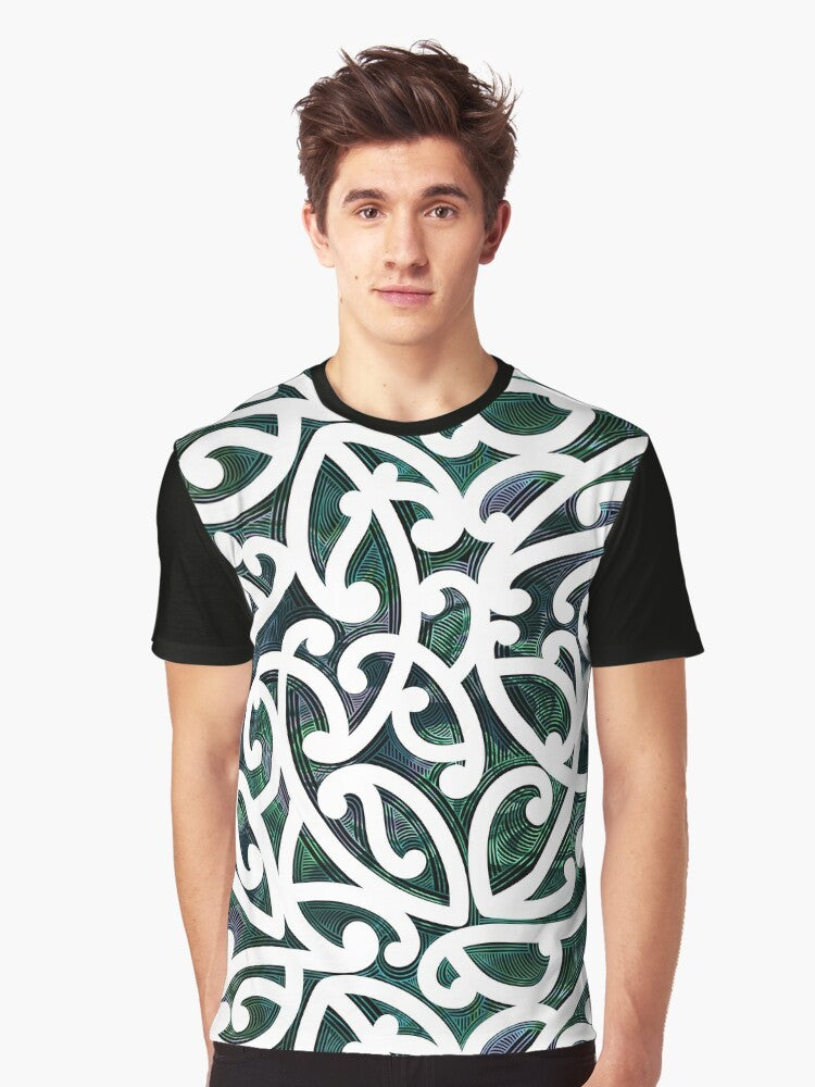 Maori Paua Graphic T-Shirt featuring a vibrant Polynesian native design - Men