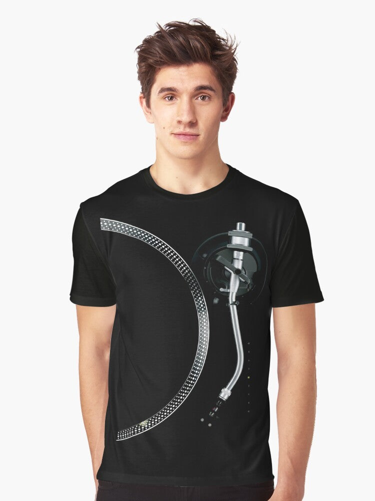 Graphic t-shirt featuring a turntable, tone arm, and platter design - Men