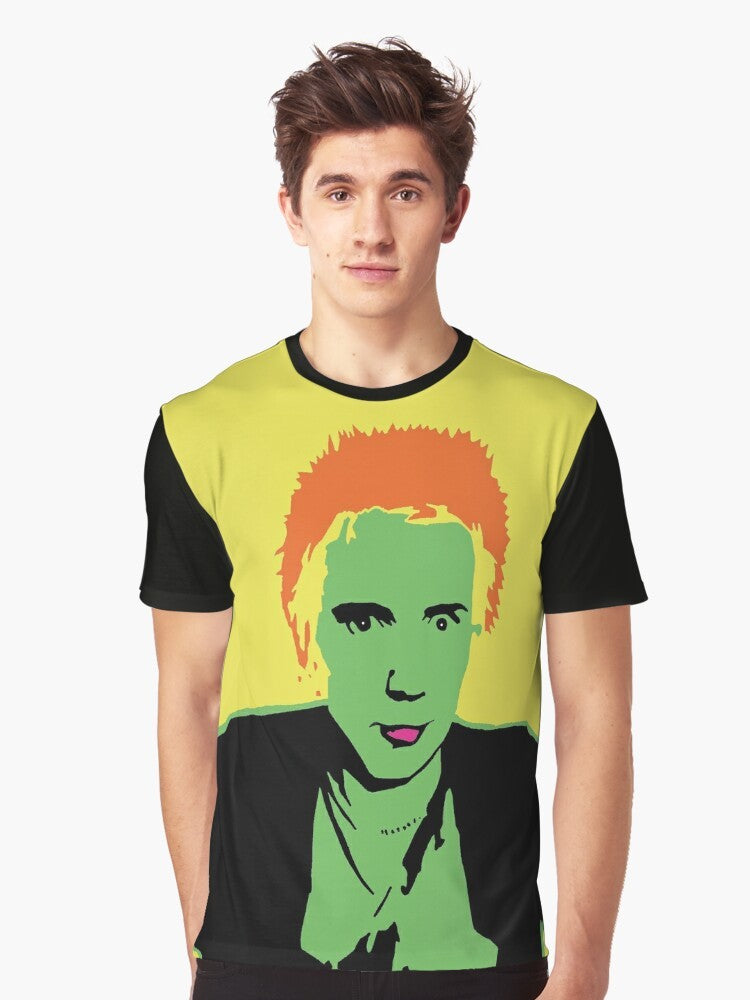 Graphic t-shirt featuring the iconic Johnny Rotten from the Sex Pistols - Men