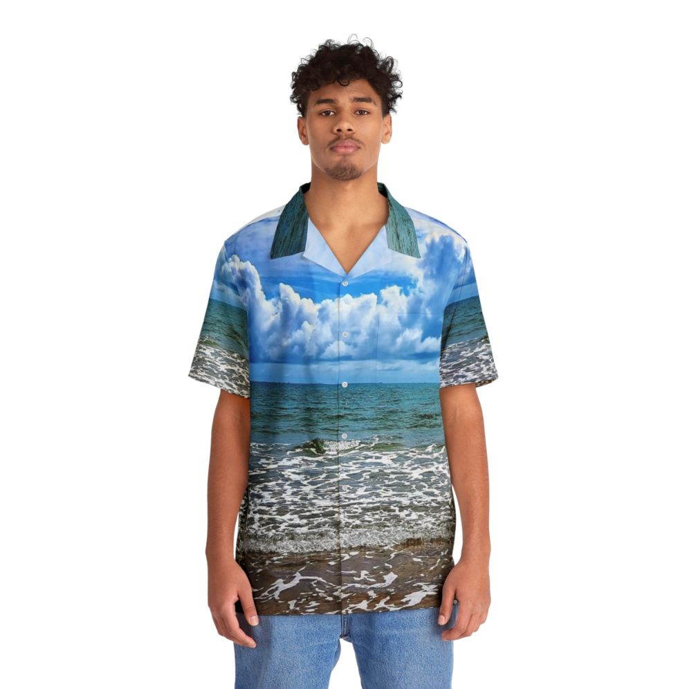 Coastal-inspired Hawaiian shirt with ocean view - People Front