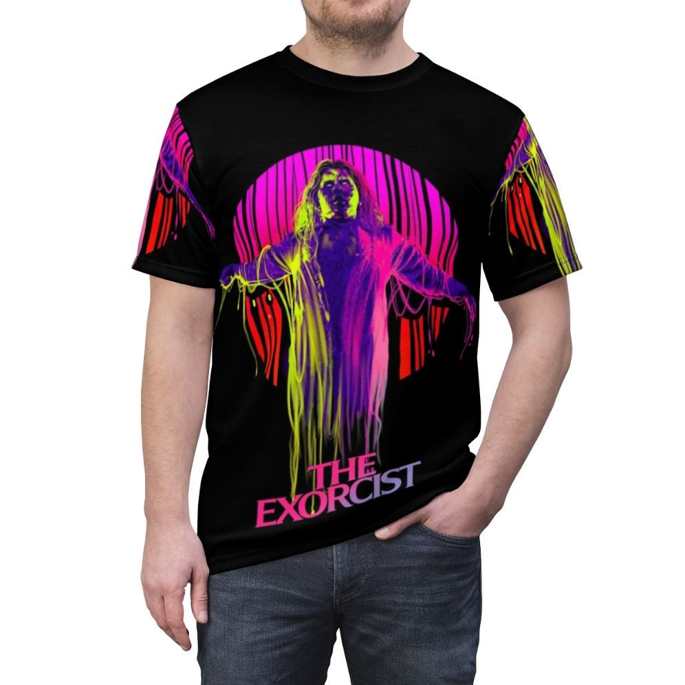 Exorcist-inspired horror t-shirt with classic horror movie imagery - men front