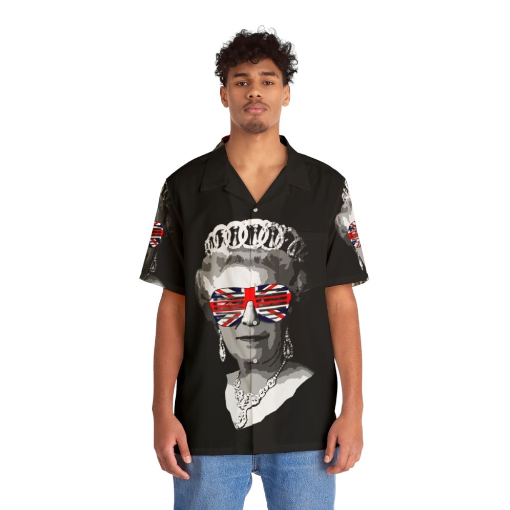 Queen Elizabeth Hawaiian Shirt - People Front