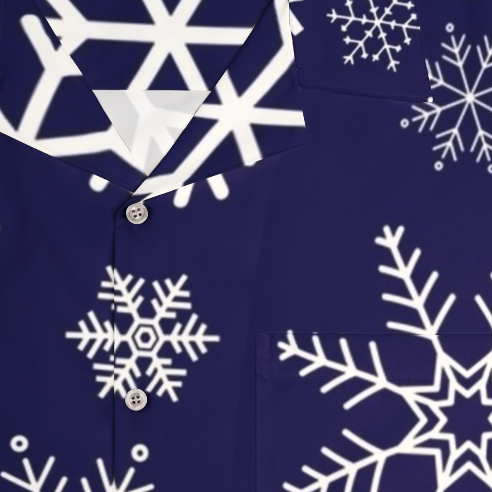 Blue winter simple snowflake pattern Hawaiian shirt - Detail