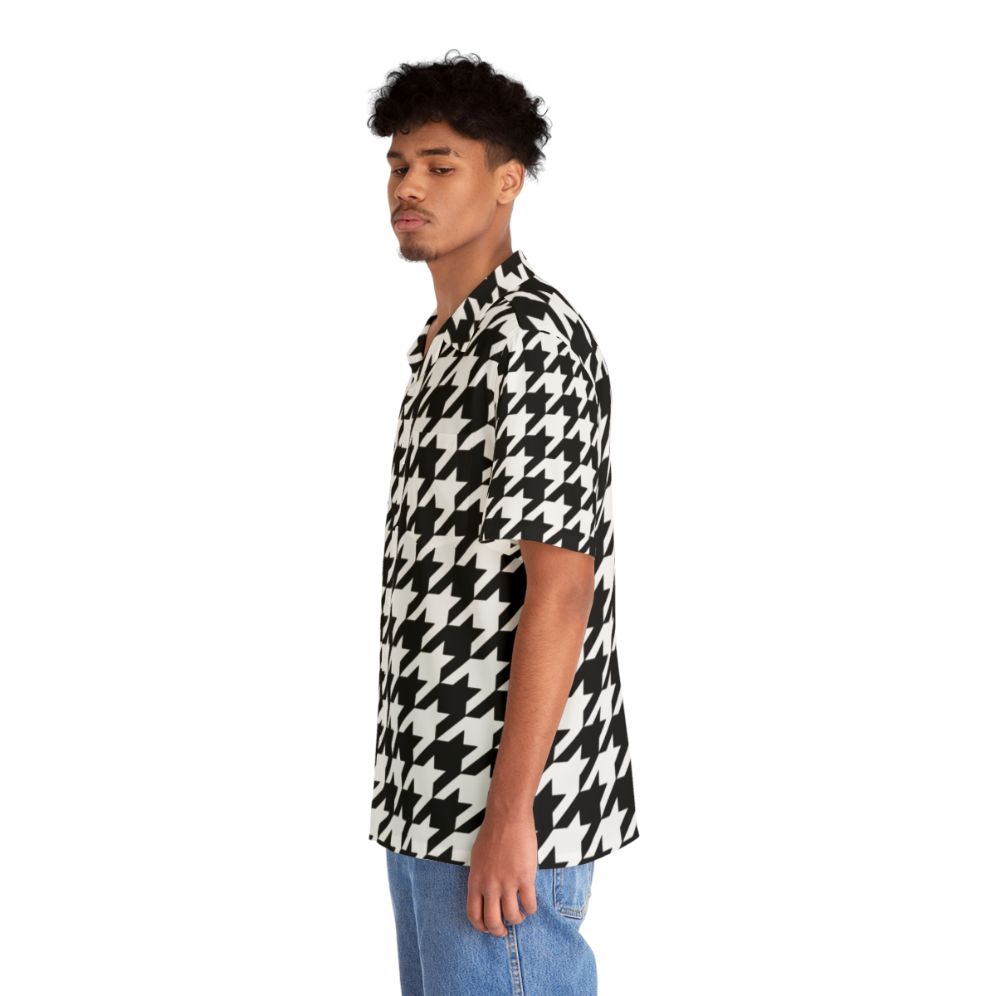 Black and white houndstooth pattern Hawaiian shirt - People Left