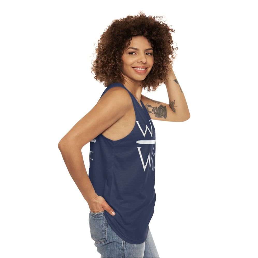 Unisex wolf print tank top - women side