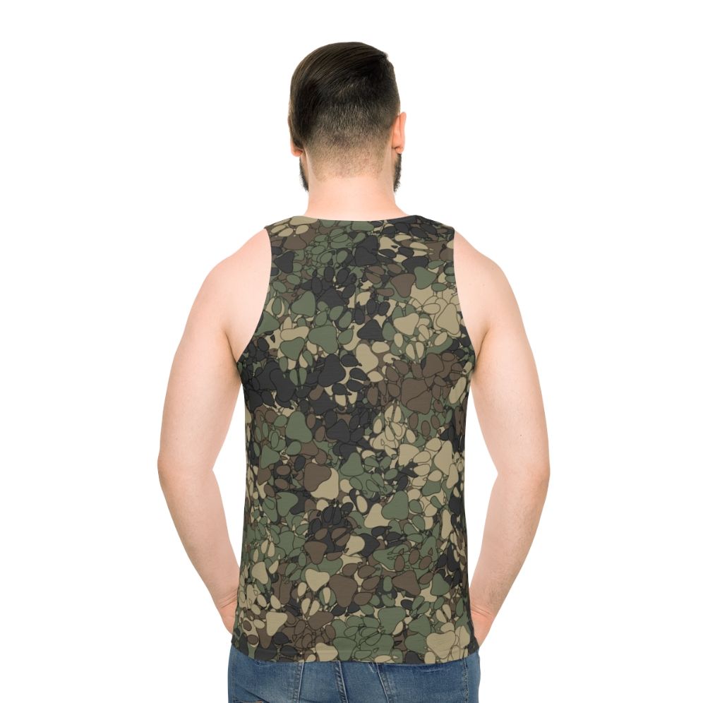 Unisex wolf paw prints camo military style tank top - men back