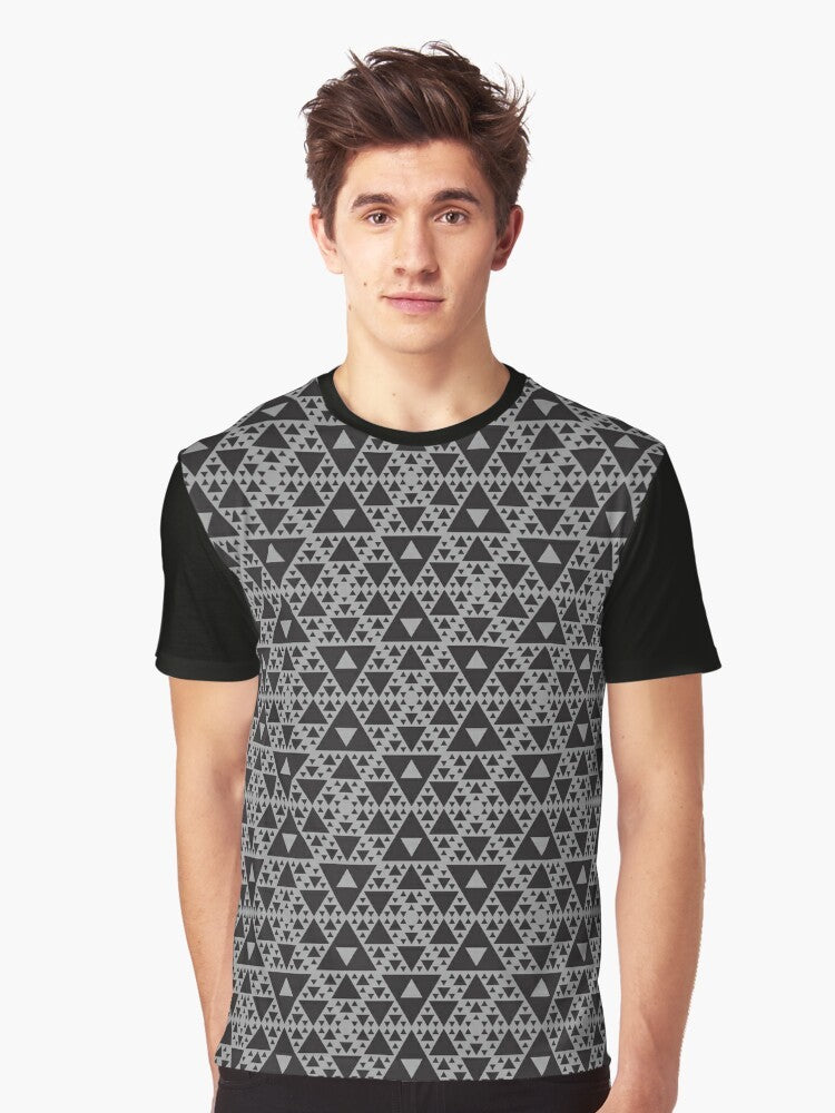 Graphic t-shirt featuring a captivating motion capture triangle pattern design - Men