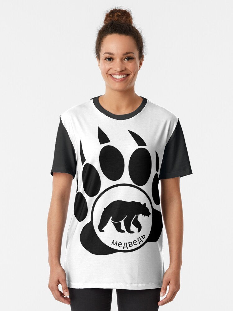 Graphic Russian bear design on a t-shirt - Women