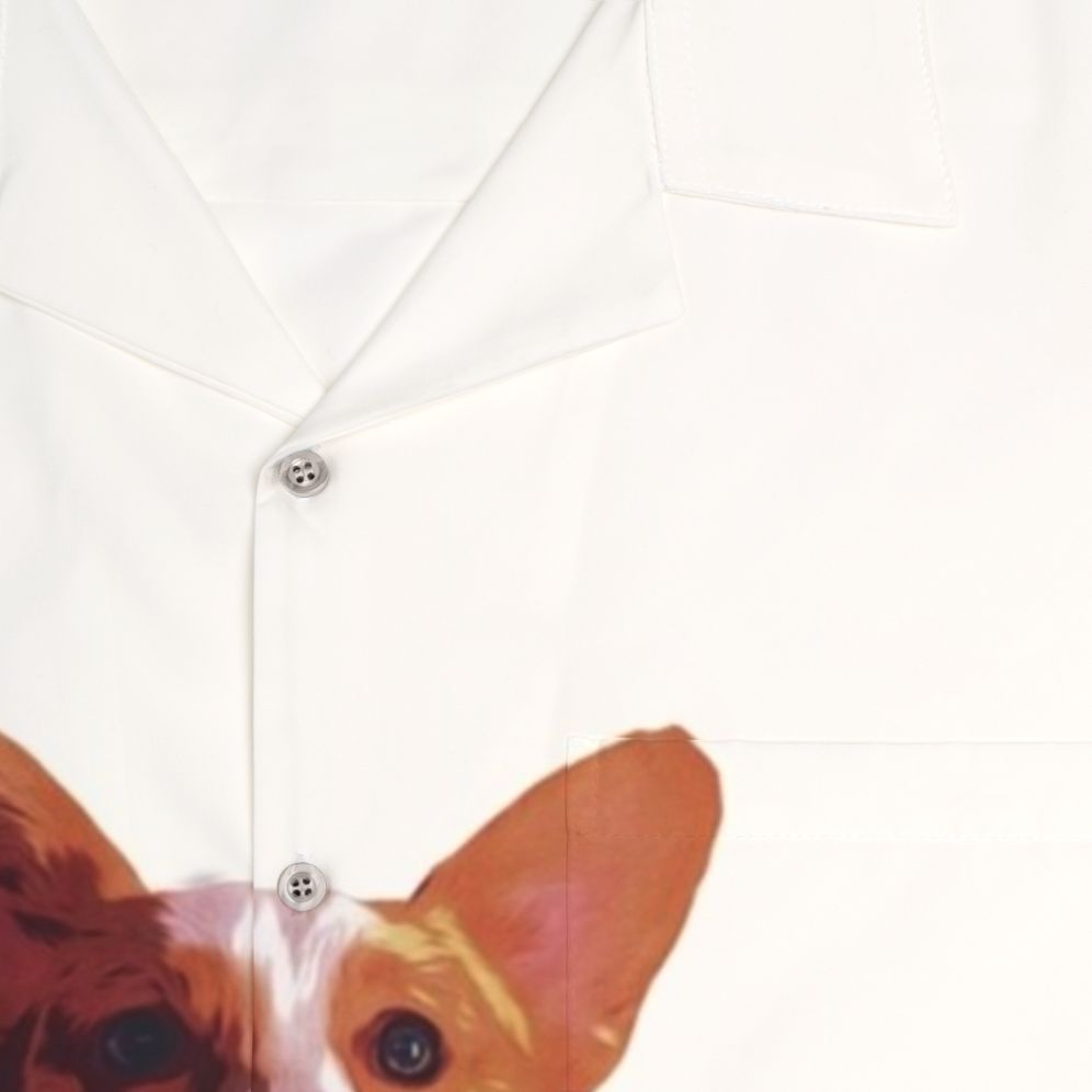 Cheddar the dog from Brooklyn Nine-Nine wearing a colorful Hawaiian shirt - Detail