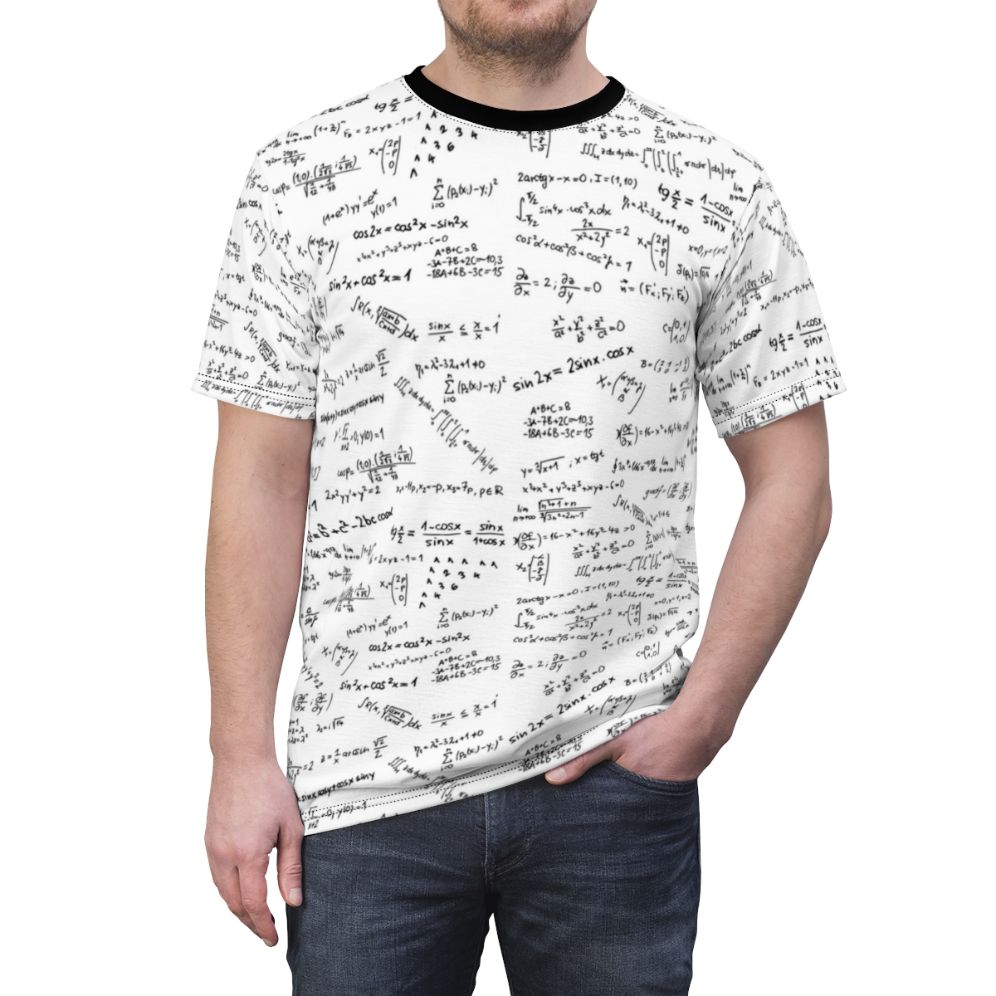 Vibrant T-shirt with mathematical formulas and numbers design - men front