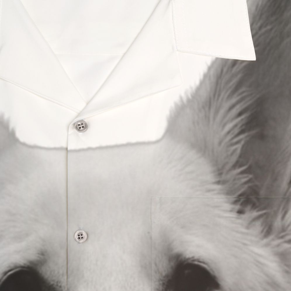 White German Shepherd wearing a Hawaiian shirt - Detail