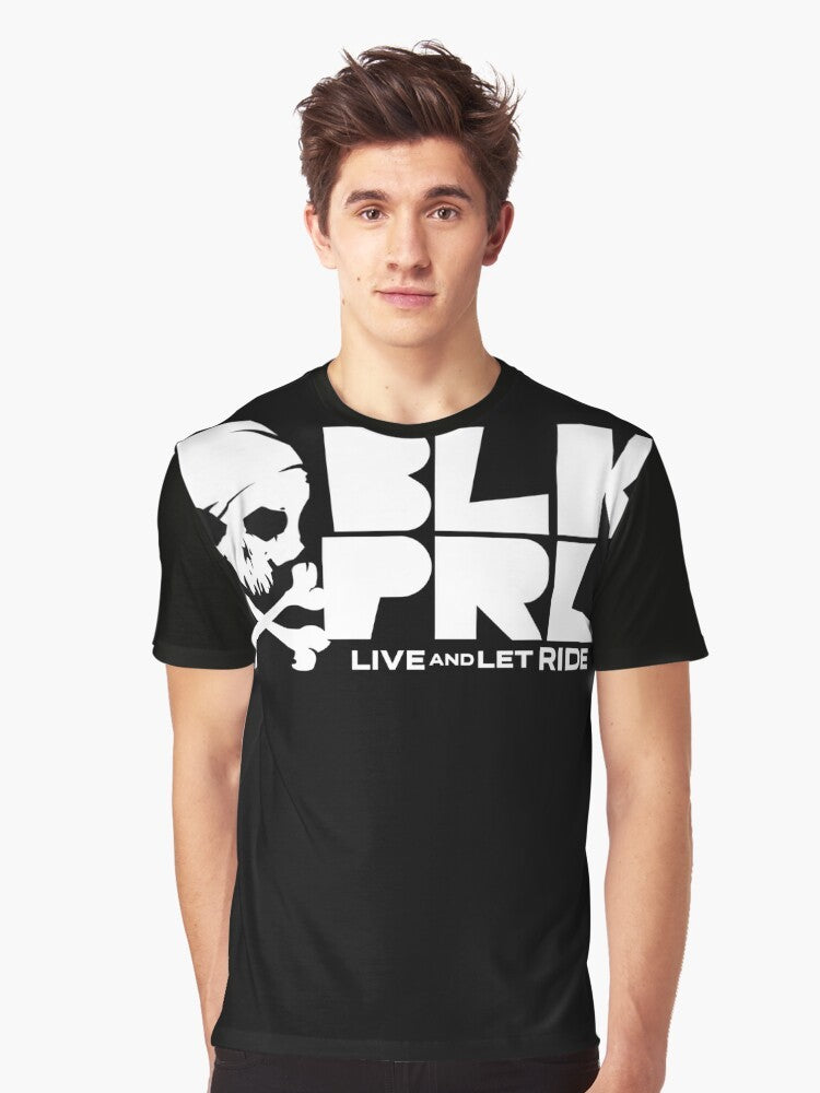 Black Pearl Vintage Graphic T-Shirt with Skull Design - Men