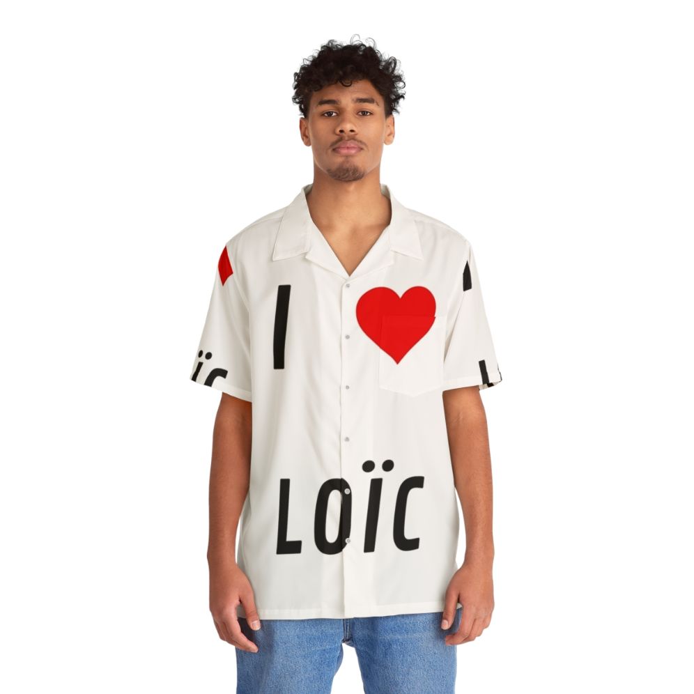 Vibrant Hawaiian shirt with "I Love Loïc" design - People Front