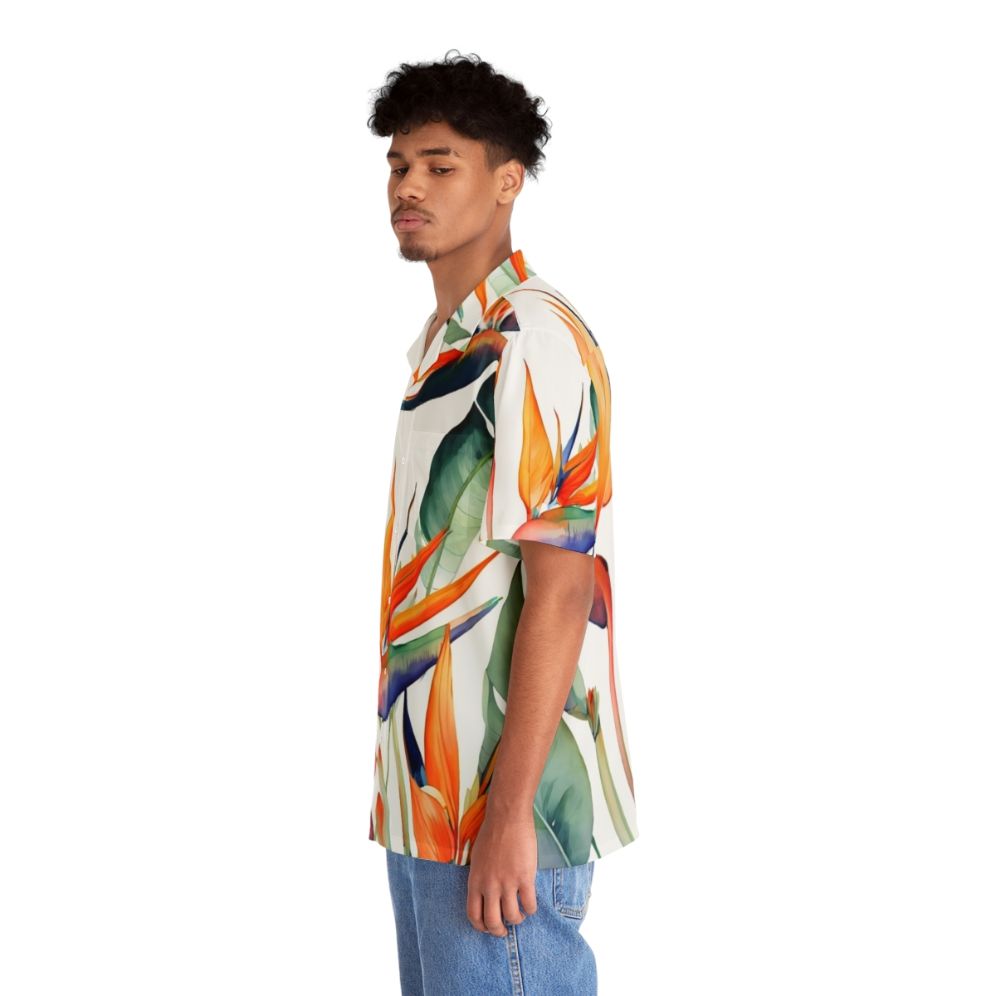 Colorful birds of paradise print on a hawaiian style shirt - People Left