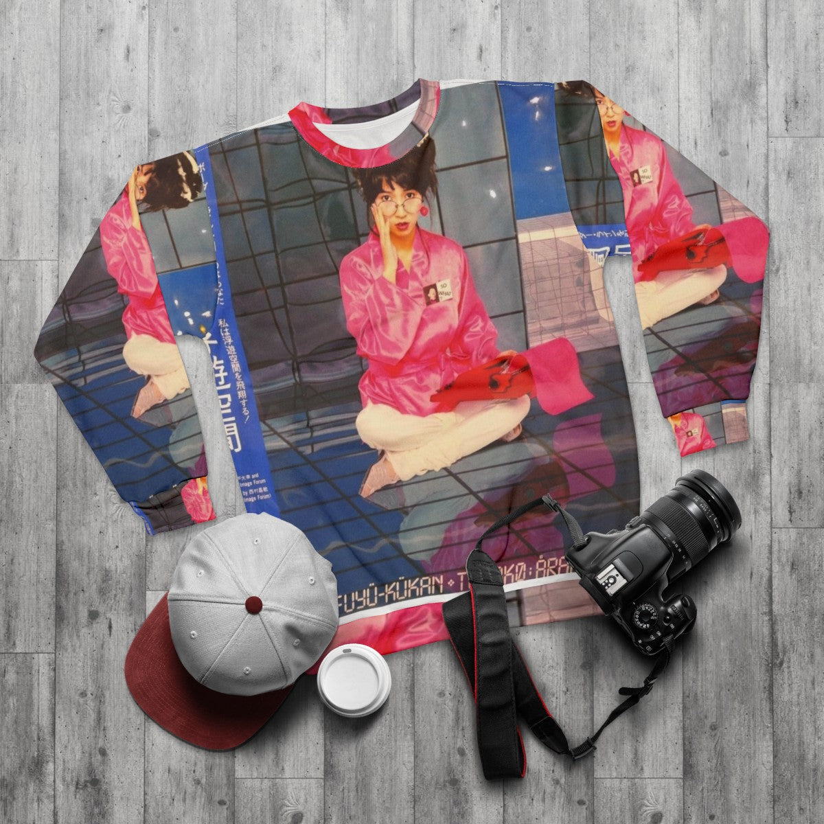 Tomoko Aran "I'm in Love" Retro Japanese Music Sweatshirt - flat lay