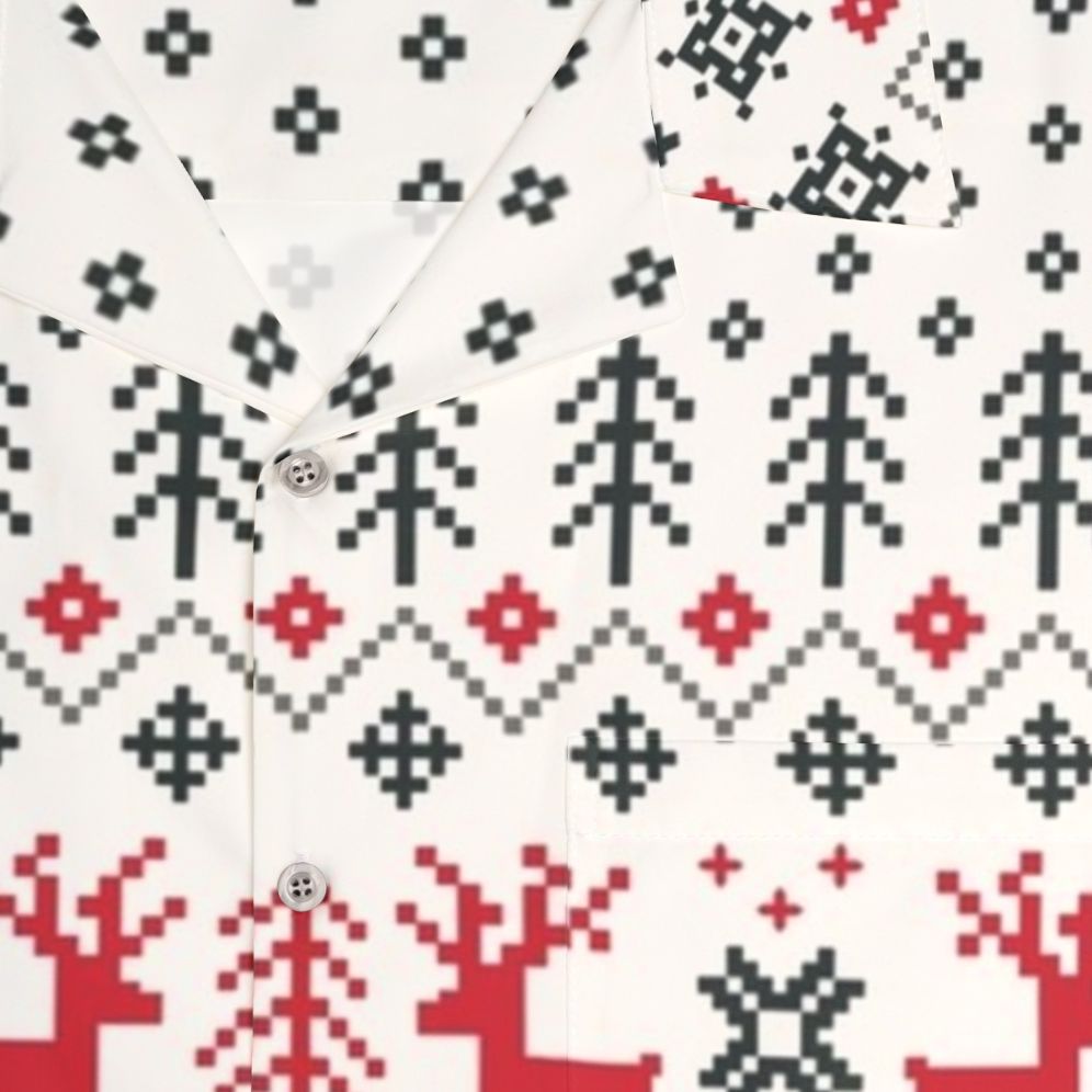 Festive Hawaiian shirt with ugly Christmas sweater pattern - Detail