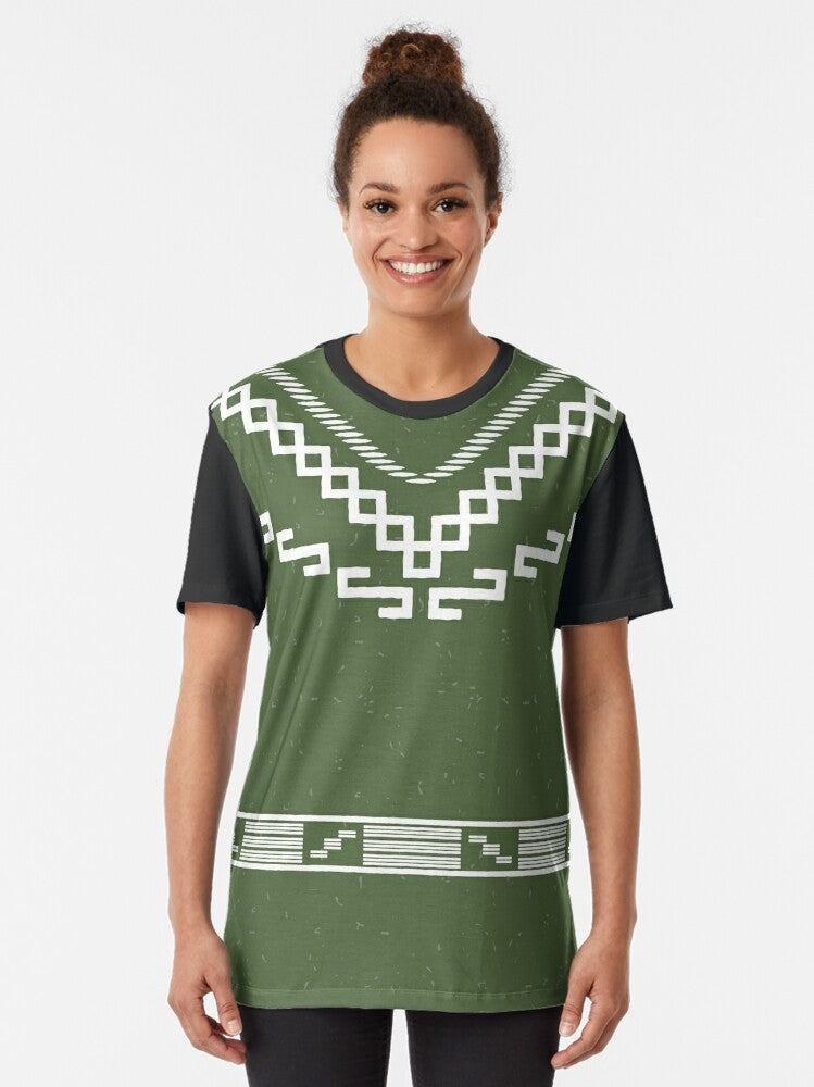 Spaghetti western-inspired poncho graphic t-shirt - Women