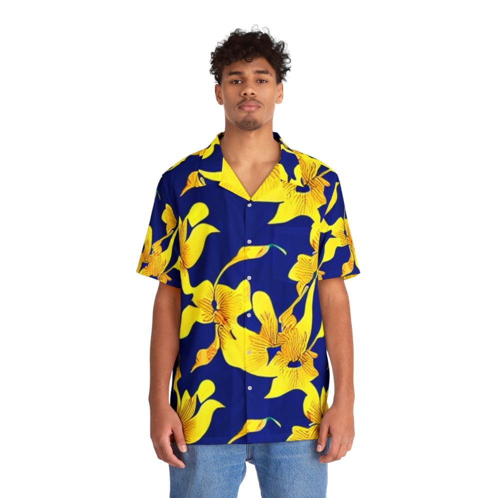 Blue Hawaiian shirt with abstract yellow floral pattern - People Front