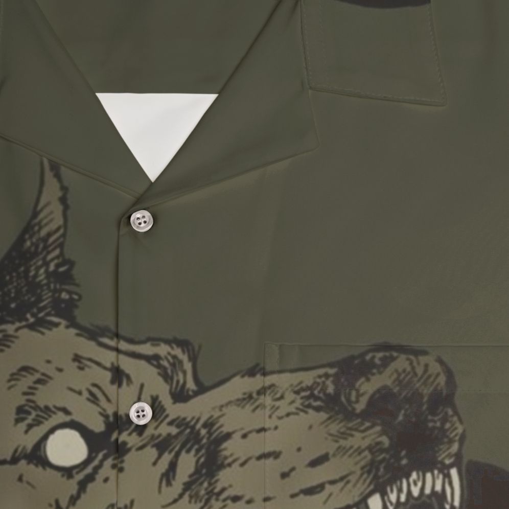 Werewolf Hawaiian shirt featuring a wolf howling at the full moon - Detail