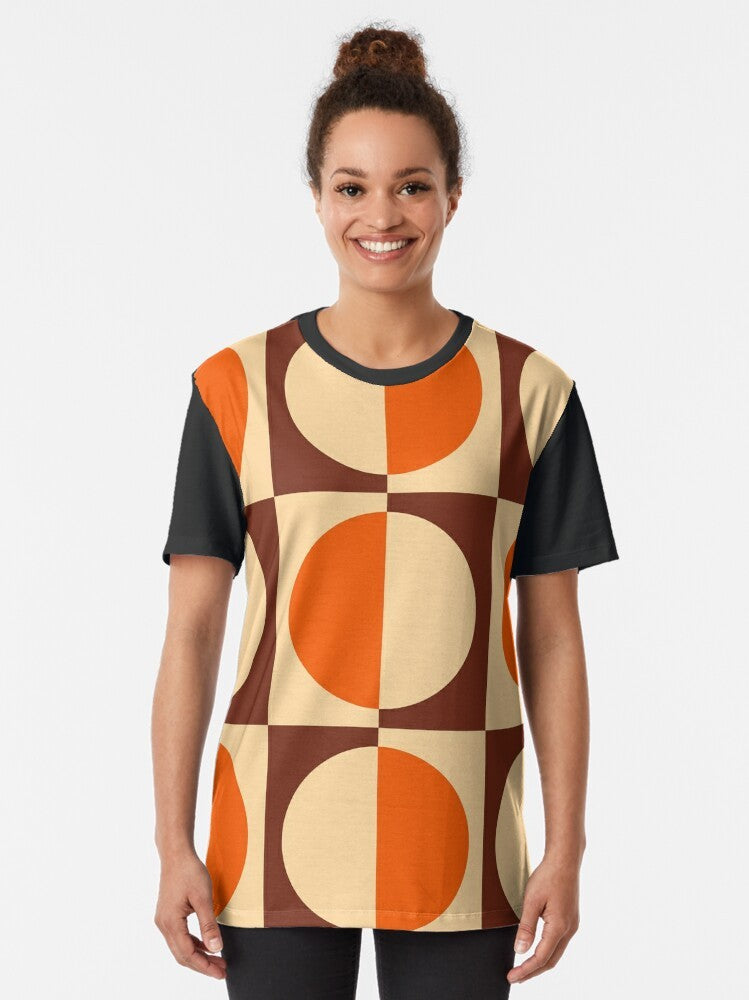 Retro geometric half square and circle pattern t-shirt - Women