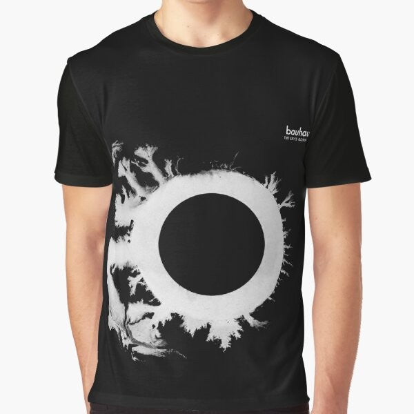 Bauhaus 80s retro black and white graphic t-shirt with abstract, minimal design