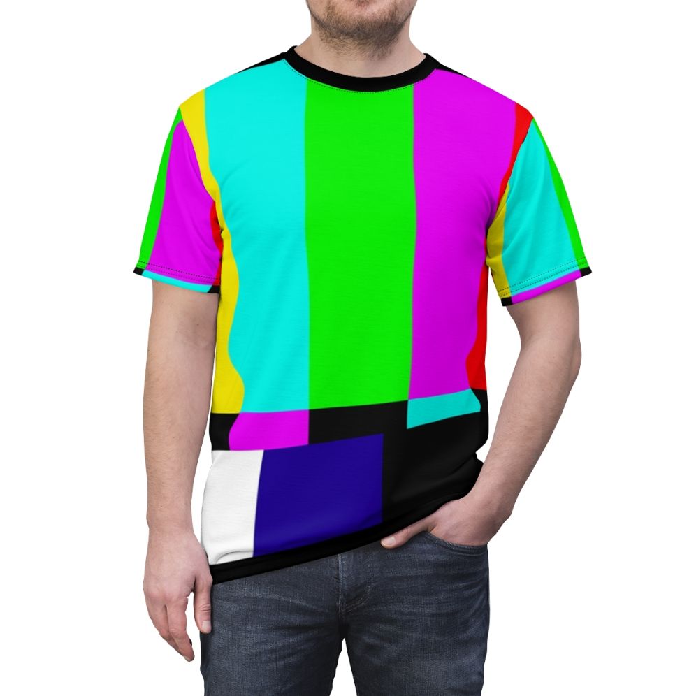 Retro color bars t-shirt featuring the SMPTE color bar test pattern for television and media enthusiasts - men front