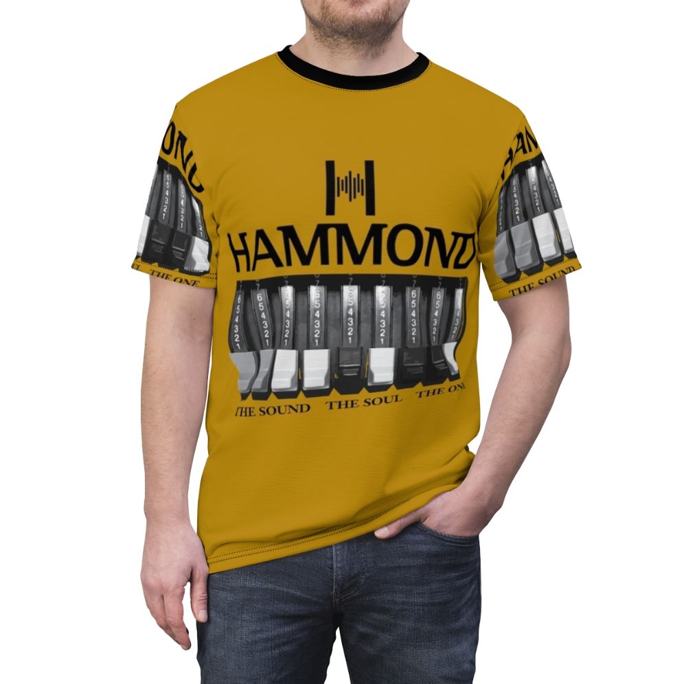 T-shirt featuring the iconic Hammond organ logo and graphics - men front