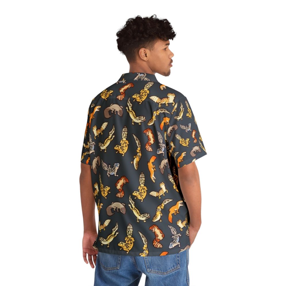 Chub Geckos Hawaiian Shirt in Dark Grey - People Back