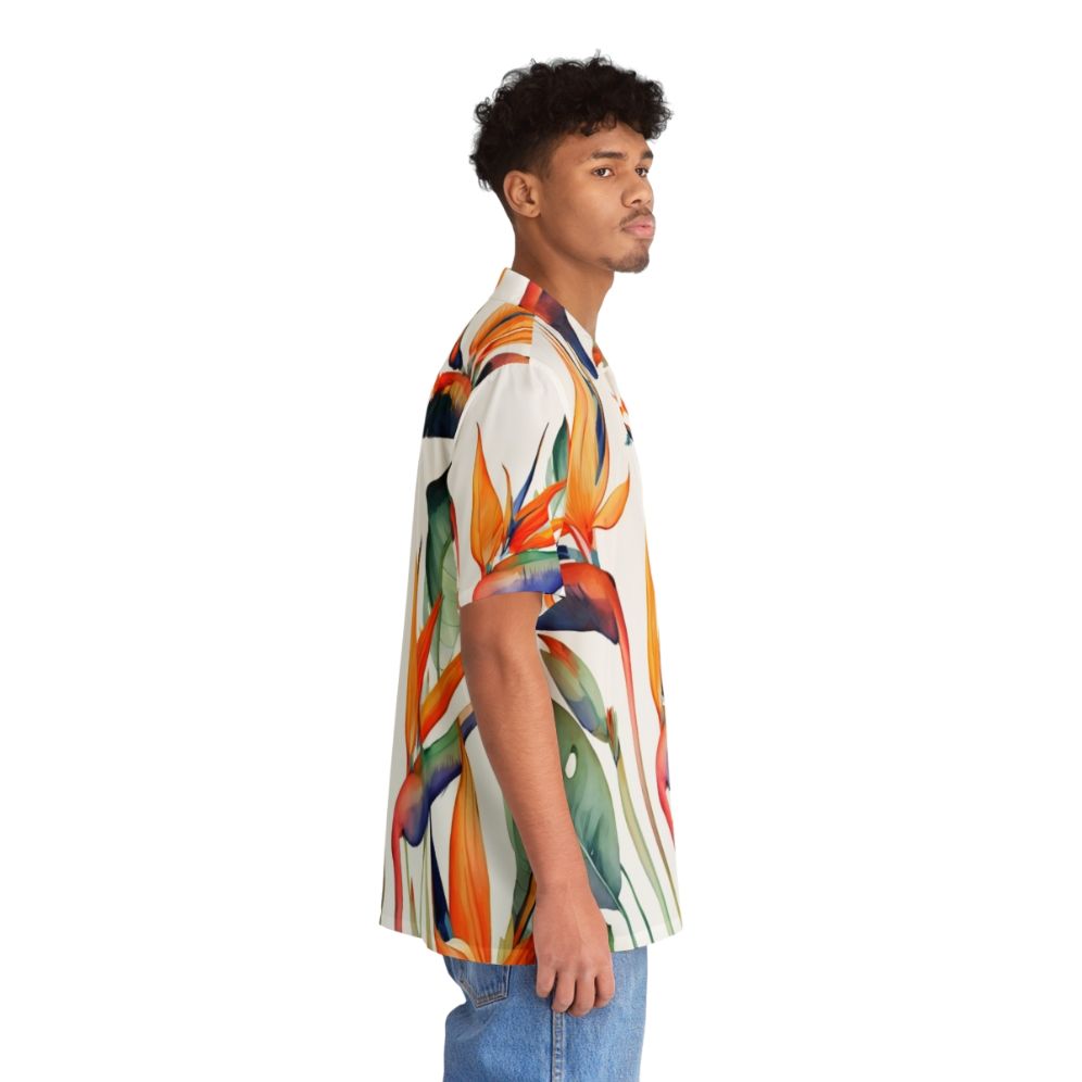 Colorful birds of paradise print on a hawaiian style shirt - People Pight