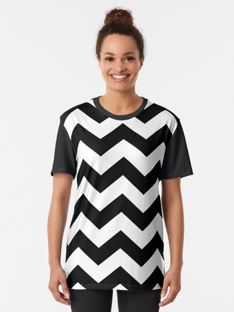 Black and white zig-zag graphic design on a t-shirt - Women