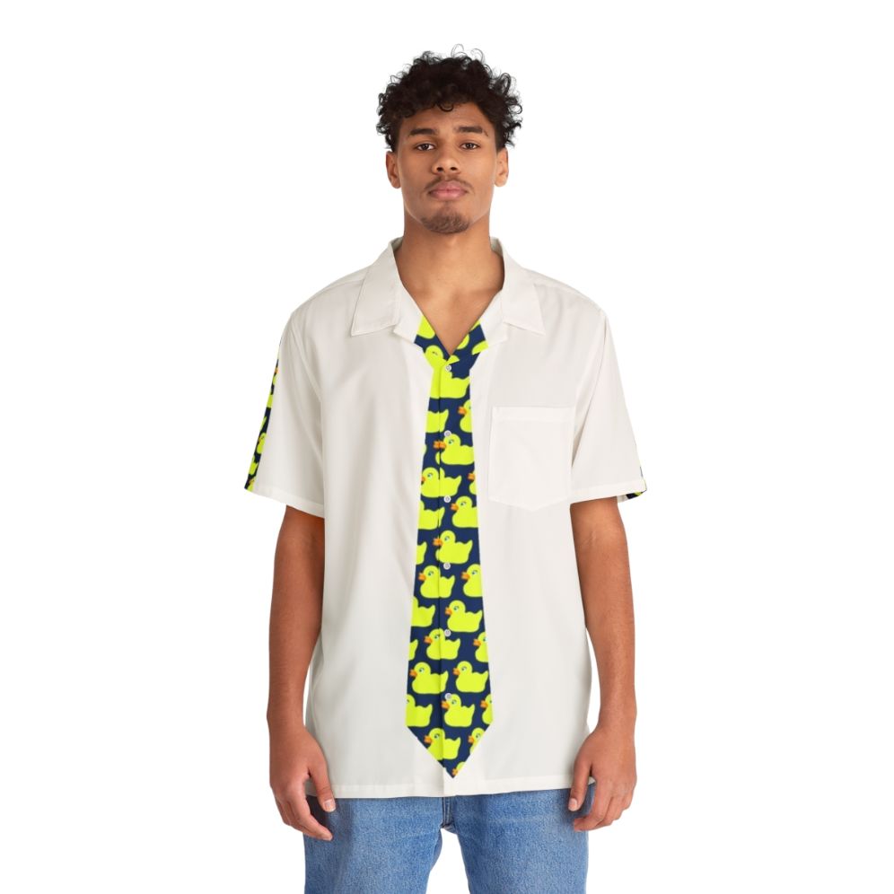 Ducky tie Hawaiian shirt with rubber duckies - People Front