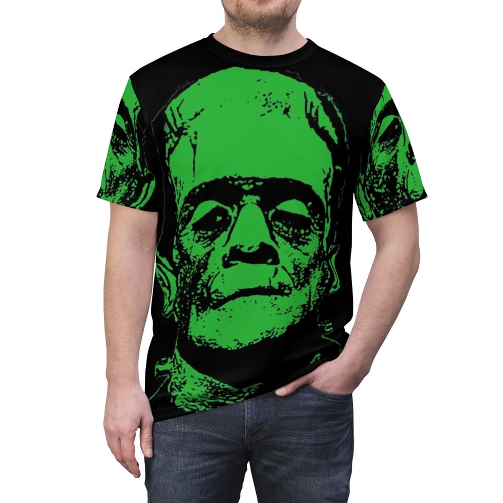 Graphic t-shirt featuring a vintage Frankenstein monster design - men front