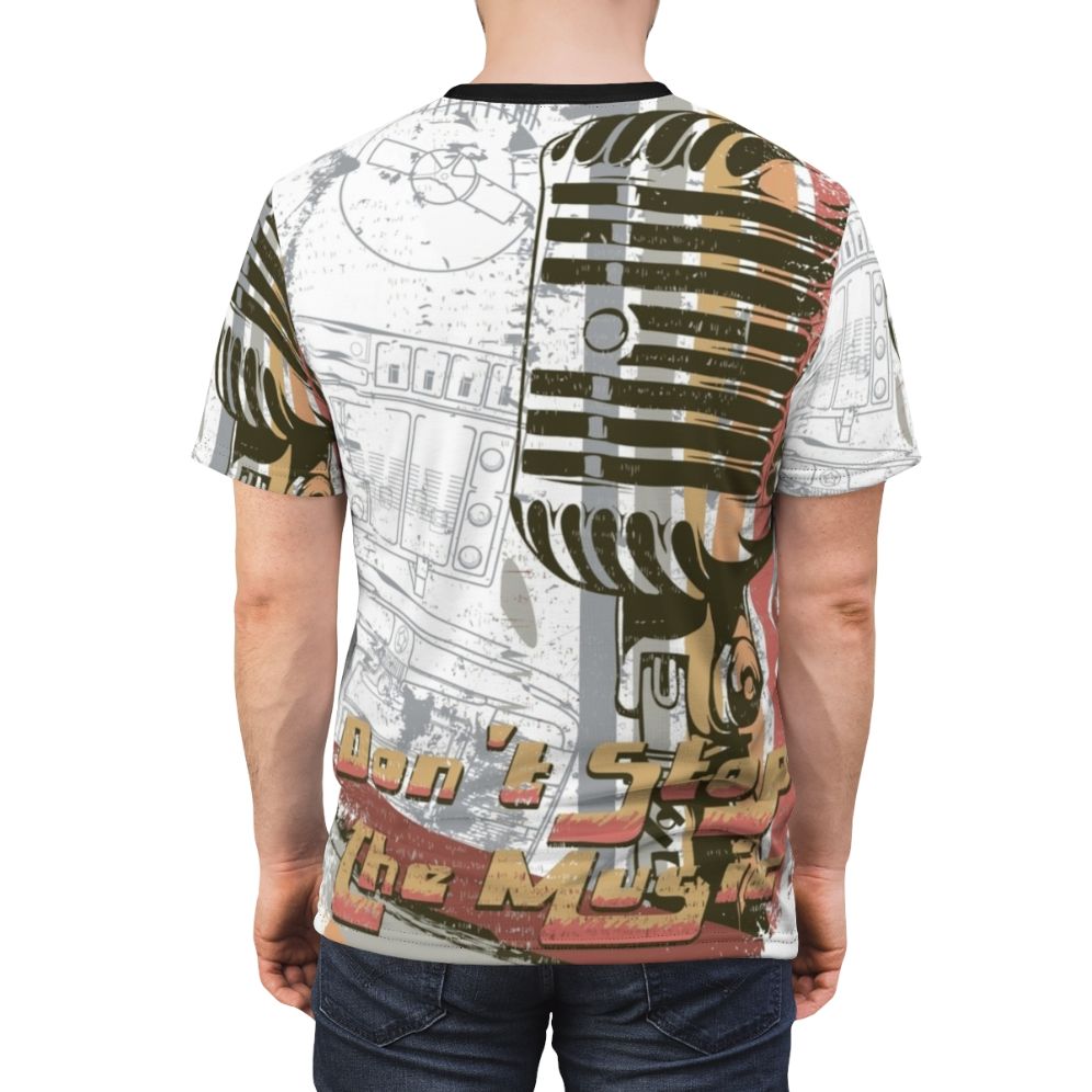 Vintage-style t-shirt with microphone and music-inspired graphics - men back