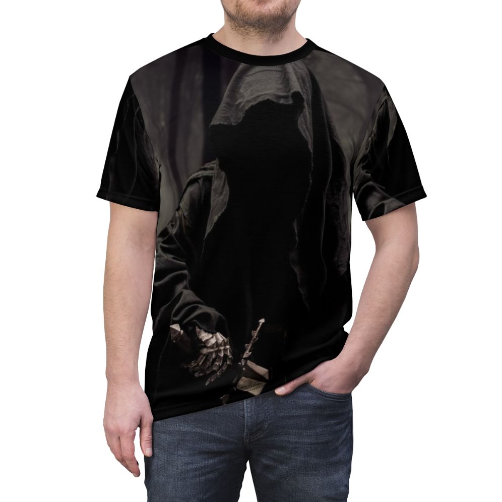 Nazgul-inspired fantasy t-shirt with ghostly, demonic design - men front