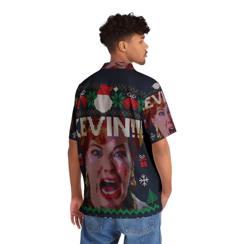 Kevin's classic retro Hawaiian shirt from the 90s comedy film "Home Alone" - People Back