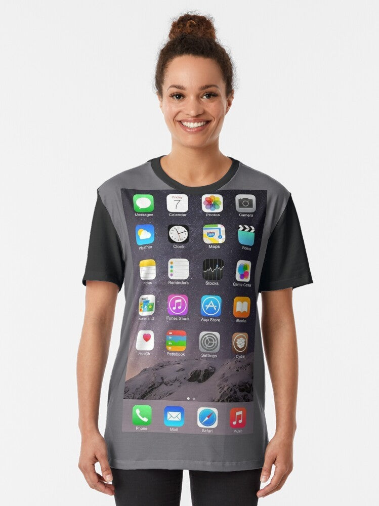 Minimalist iPhone Graphic T-Shirt with iOS Homescreen Design - Women