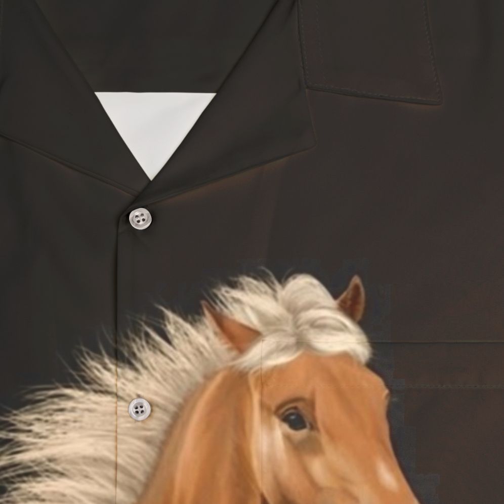 Vibrant painting of a running palomino horse on a Hawaiian shirt - Detail