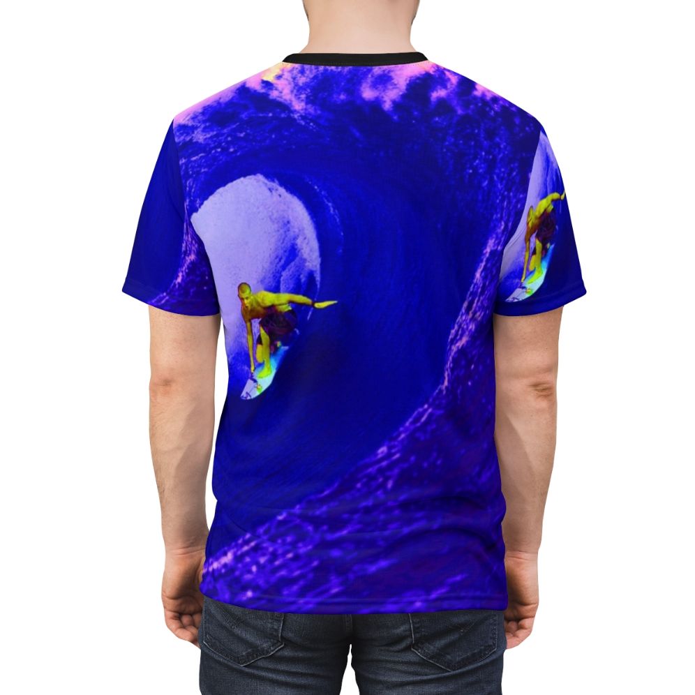 Surfer graphic t-shirt with abstract, vintage-inspired design - men back