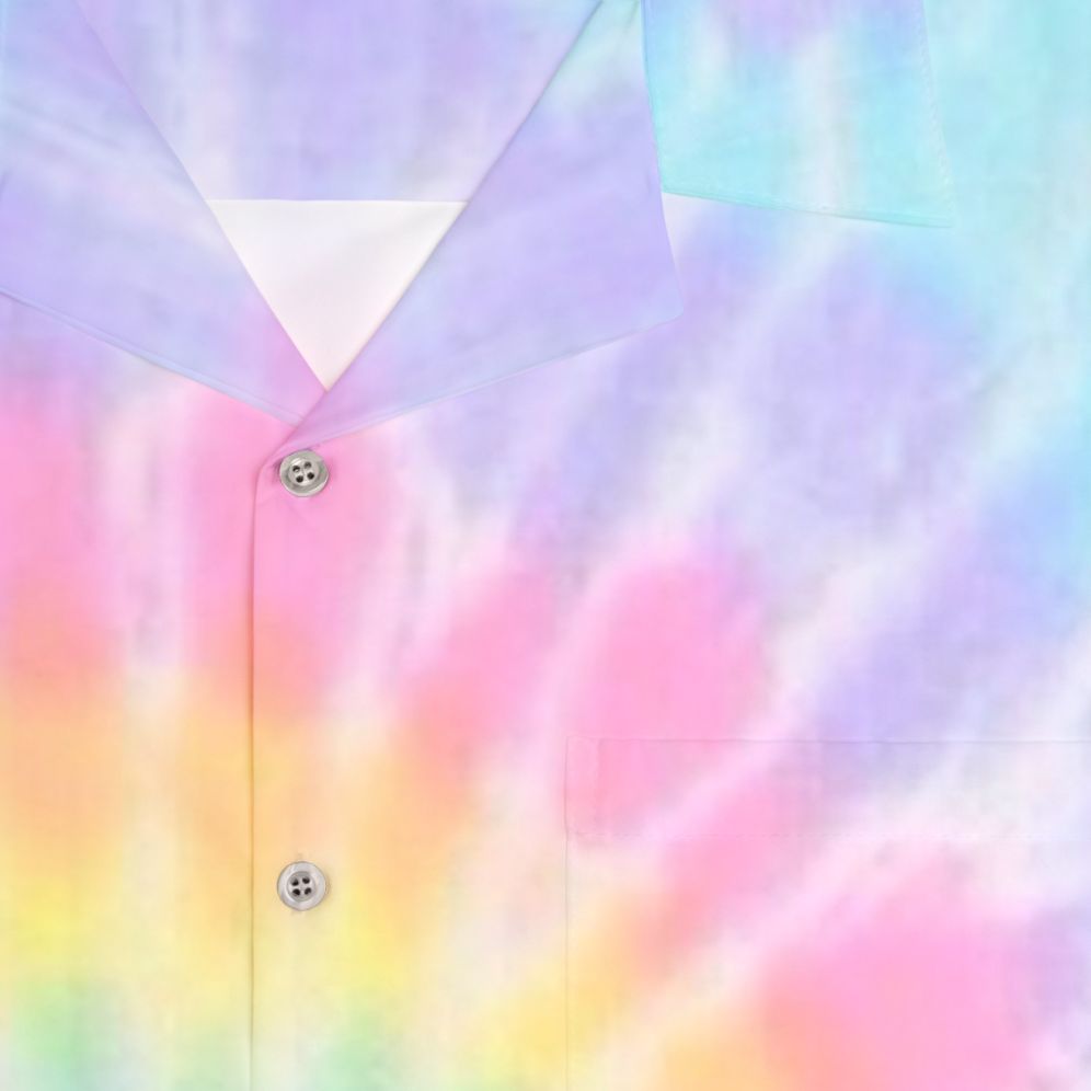 Vibrant rainbow tie dye hawaiian shirt - Detail