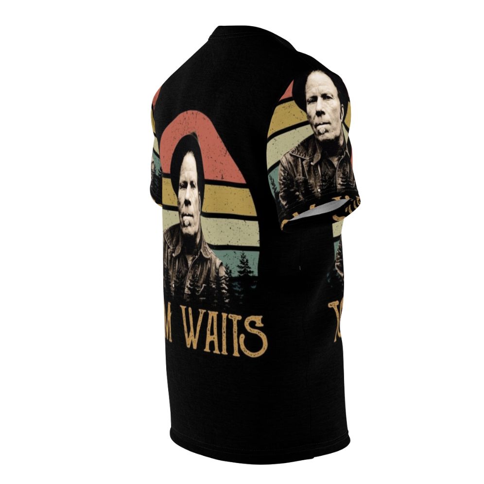 Vintage-style t-shirt featuring the iconic music artist Tom Waits - men right