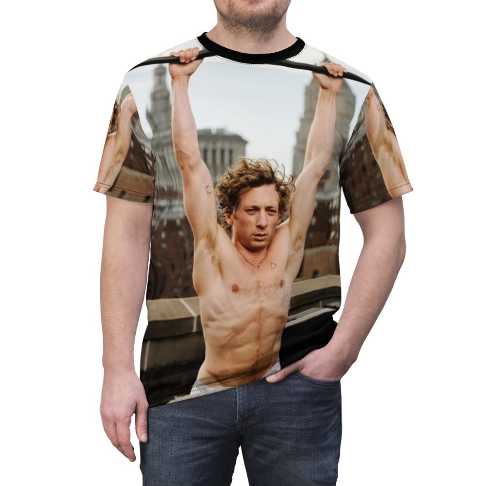 Vintage-style T-shirt featuring an image of actor Jeremy Allen White - men front