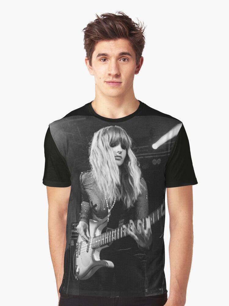 Måneskin Victoria De Angelis Concert Graphic T-Shirt - Men