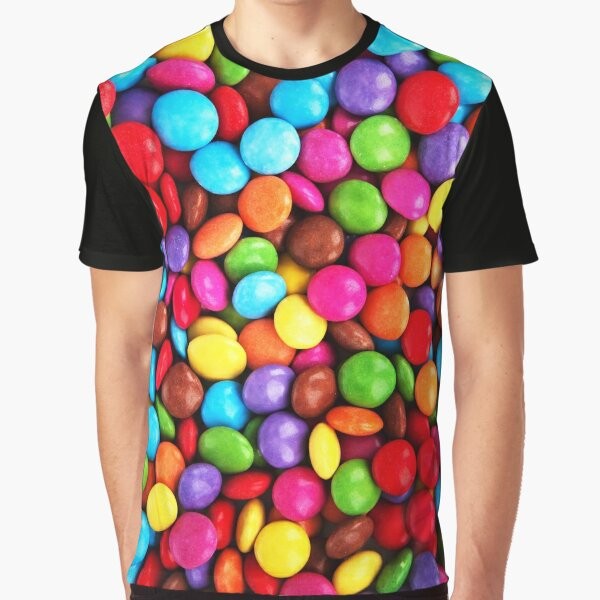 Smarties graphic t-shirt with Mama Marianne and Tobias design