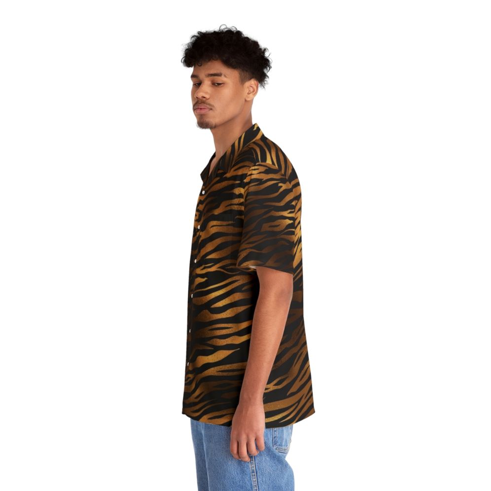 Tiger print Hawaiian shirt with vibrant jungle-inspired pattern - People Left