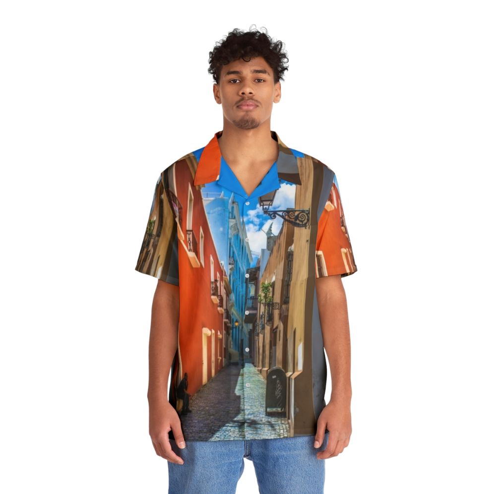 Model wearing Hawaiian shirt with Old San Juan architecture - People Front